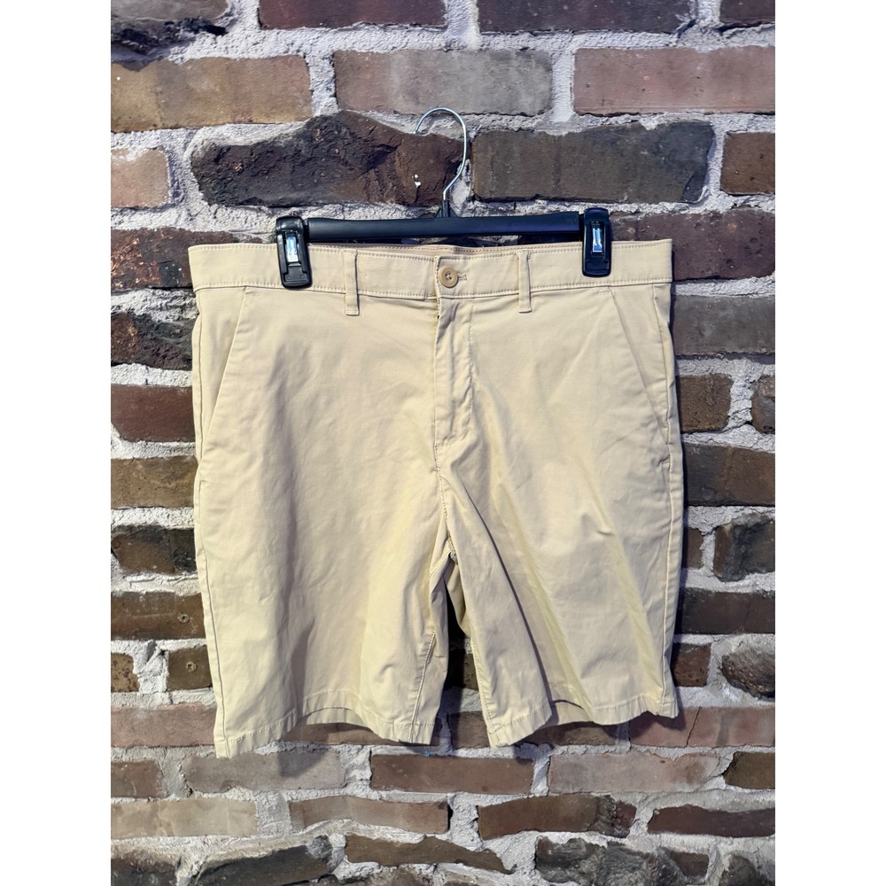 Calvin Klein Chino Shorts Mens 35 Khaki Old Money Quiet Luxury Slim Fit Flex
